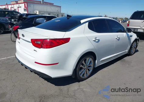 2015 Kia Optima Sx z USA, uszkodzony, nr VIN 5XXGR4A64FG413139